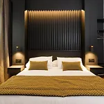 Guest house Elite - Gay Men Only (adults Only)