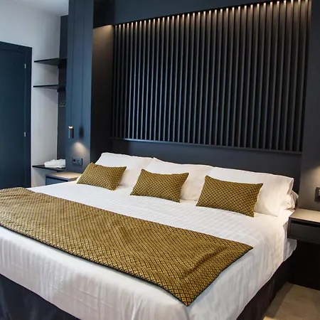 Elite - Gay Men Only (adults Only) Pensjonat Sitges