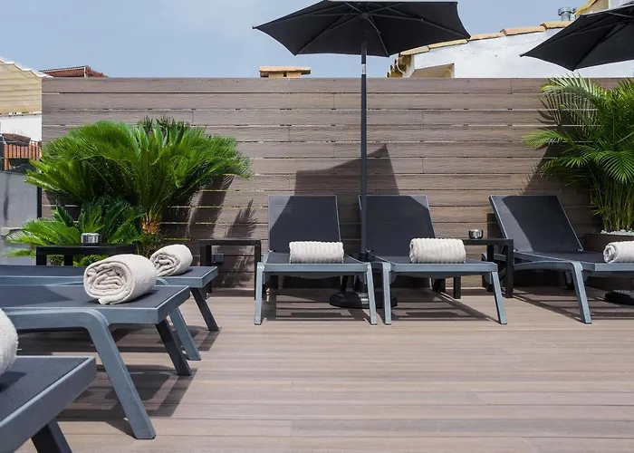 Pensjonat Elite - Gay Men Only (adults Only) Sitges