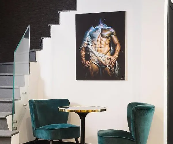 Gasthuis Elite - Gay Men Only (adults Only)