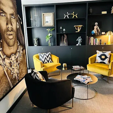 Elite - Gay Men Only (adults Only) 4*