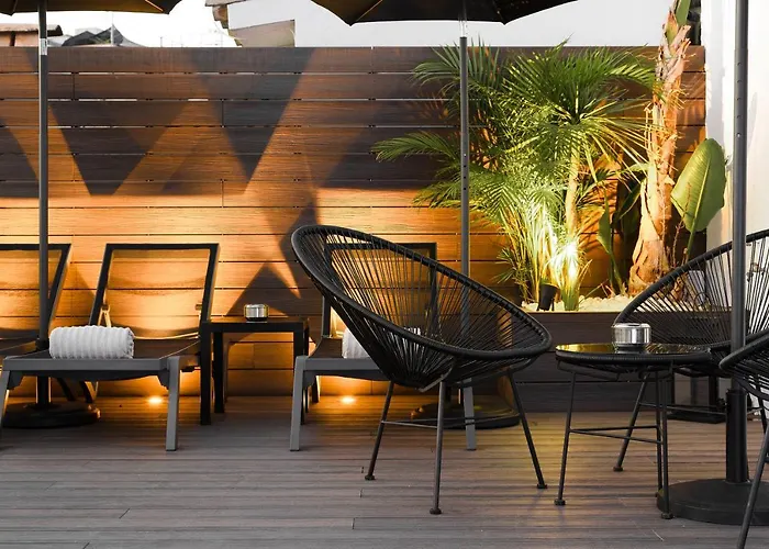 Elite - Gay Men Only (adults Only)